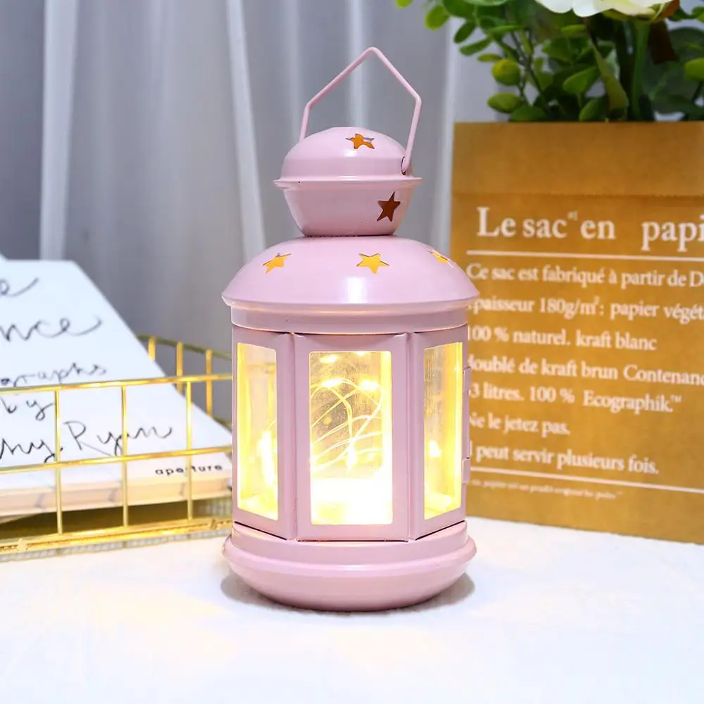 European Style Iron Windproof Lamp candle holders Small Fresh Ornaments candlesticks Christmas Decorations candle for Home Gift 
European Style Iron Windproof Lamp candle holders Small Fresh Ornaments candlesticks Christmas Decorations candle for Home Gift