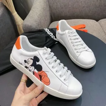 2020 spring new leather sports casual shoes women's comfortable Mickey single shoes cartoon Mickey mouse small white shoes
2020 spring new leather sports casual shoes women's comfortable Mickey single shoes cartoon Mickey mouse small white shoes