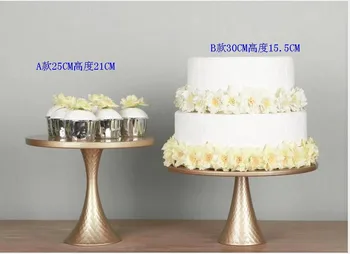 European Romantic Wedding Cake Utensils Disc Cake Tray Iron Cake Stand Wrought Iron Tray cupcake stand 
European Romantic Wedding Cake Utensils Disc Cake Tray Iron Cake Stand Wrought Iron Tray cupcake stand