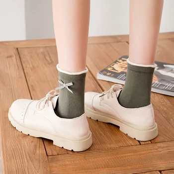 Autumn Fashion bow-knot Socks New Lovely Curling Solid color High Quality Socks Cotton Women's Socks
Autumn Fashion bow-knot Socks New Lovely Curling Solid color High Quality Socks Cotton Women's Socks
