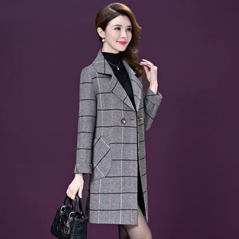 Autumn Women Coats Jackets Winter Warm Plaid Woolen Long Coat Streetwear Middle Aged Mother Elegant Designs Regular Cashmere
Autumn Women Coats Jackets Winter Warm Plaid Woolen Long Coat Streetwear Middle Aged Mother Elegant Designs Regular Cashmere