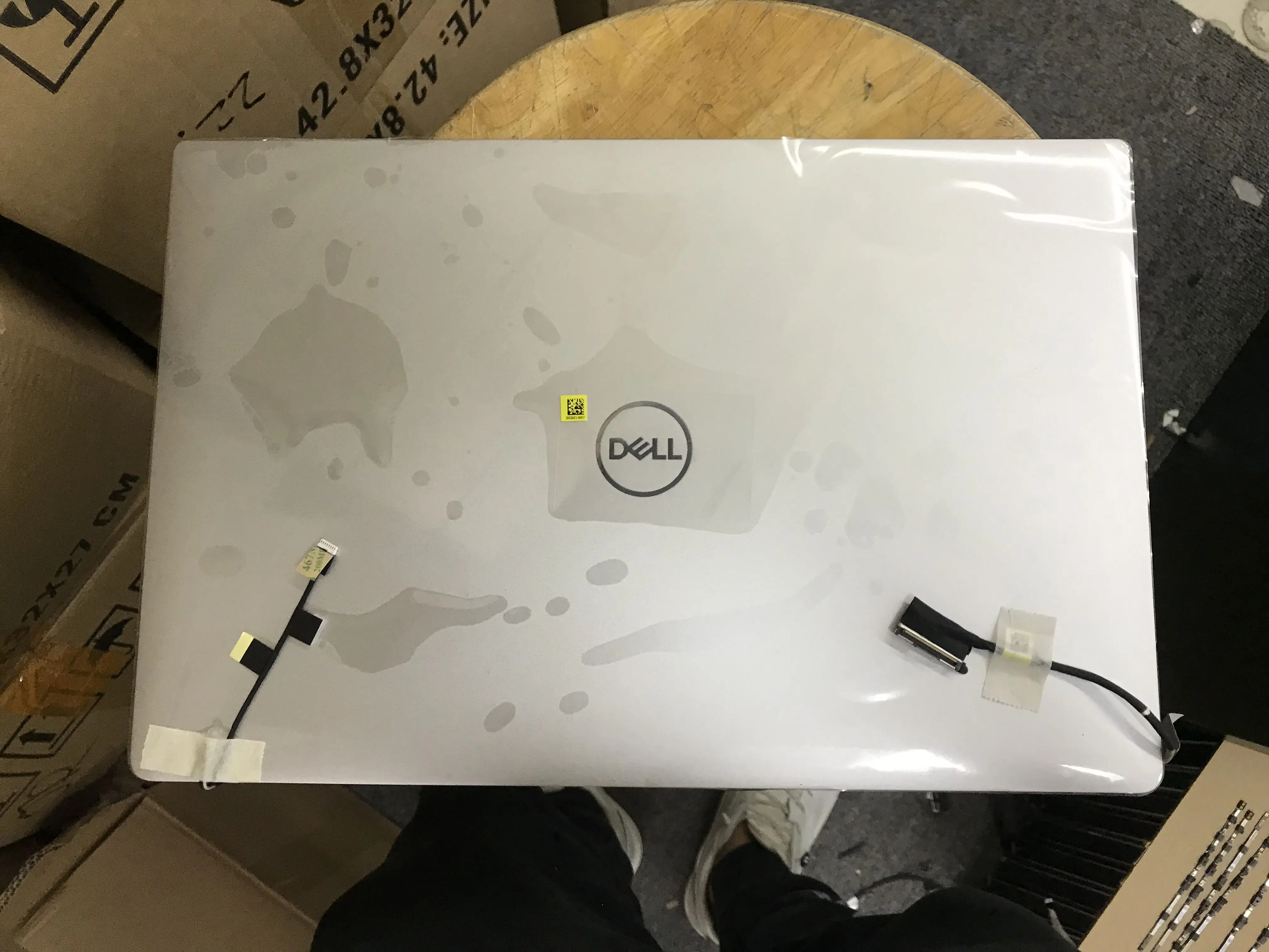 

For Dell XPS 15 9570 9570 3840*2160 4K Touch Screen UHD or 1920*1080 FHD Non-touch LED Digitize Display LCD Screen Assembly Case
