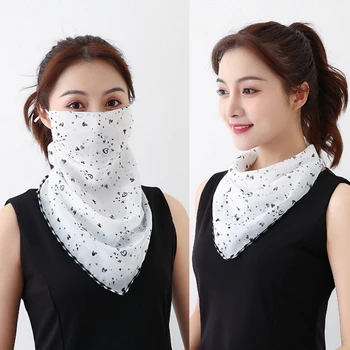 2020 Fashion Sunscreen Mask Neck Protection Thin Summer Breathable Scarf Covering Chiffon Triangle Scarf Outdoor Riding
2020 Fashion Sunscreen Mask Neck Protection Thin Summer Breathable Scarf Covering Chiffon Triangle Scarf Outdoor Riding