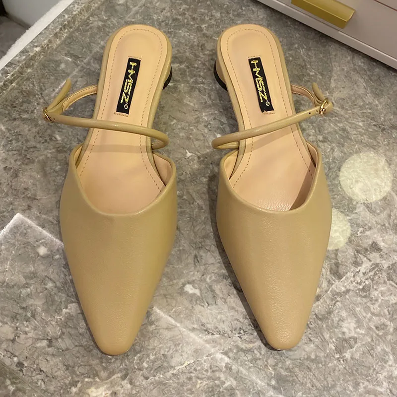 Summer for Woman Sandals Low Heel Mules Slipper Ladies Pointed Toe Outside Cool Slipper temperament Woman Fashion Footwear Khaki 
Summer for Woman Sandals Low Heel Mules Slipper Ladies Pointed Toe Outside Cool Slipper temperament Woman Fashion Footwear Khaki