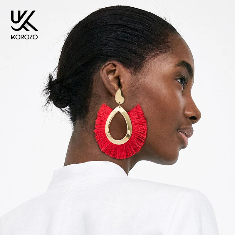 Beautiful Bohemian Big Tassel Earrings for Women Statement Large Gold Handmade Silk Fabric Drop Dangle Earring Ethnic Jewelry
Beautiful Bohemian Big Tassel Earrings for Women Statement Large Gold Handmade Silk Fabric Drop Dangle Earring Ethnic Jewelry