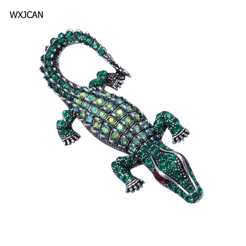 WXJCAN crocodile brooch vintage jewelry The sparkling crystal makes it more lifelike
WXJCAN crocodile brooch vintage jewelry The sparkling crystal makes it more lifelike