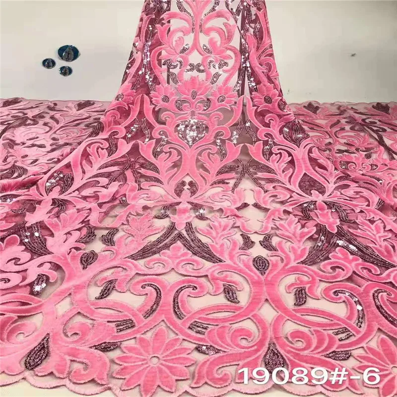 Fashion African Lace Fabric With Sequins 2020 New French Nigerian Mesh Lace Fabric Very Soft Skin For Bridal Dress Sewing Pink
Fashion African Lace Fabric With Sequins 2020 New French Nigerian Mesh Lace Fabric Very Soft Skin For Bridal Dress Sewing Pink
