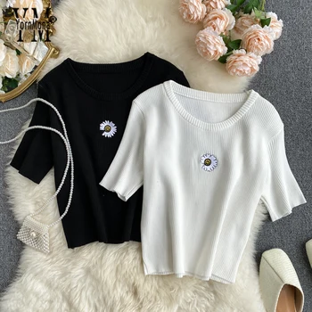 YornMona Ins Fashion Slim Daisy Embroidery Crop Top Women Summer White Black College Knit Shirt Female Chic Short Blouses Tops 
YornMona Ins Fashion Slim Daisy Embroidery Crop Top Women Summer White Black College Knit Shirt Female Chic Short Blouses Tops