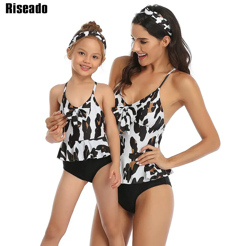 Riseado Leopard Tankini High Waist Bathing Suit Ruffled Swimsuit Mother and Daughter Bikinis 2020 Backless Beachwear Bow Biquini
Riseado Leopard Tankini High Waist Bathing Suit Ruffled Swimsuit Mother and Daughter Bikinis 2020 Backless Beachwear Bow Biquini