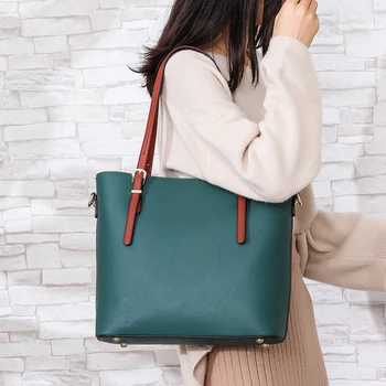 Fashion Women Pu Leather Handbags Large Capacity Ladies Shoulder Bags New Luxury Designer Female Tote Bags Casual Messenger Bags
Fashion Women Pu Leather Handbags Large Capacity Ladies Shoulder Bags New Luxury Designer Female Tote Bags Casual Messenger Bags