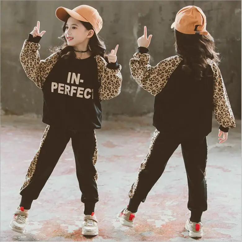 7.26th EE74 New pattern fashion 2019 Girl Autumn Suit Sweatshirt + Pant Baby boys clothes Size 110-160cm retail
7.26th EE74 New pattern fashion 2019 Girl Autumn Suit Sweatshirt + Pant Baby boys clothes Size 110-160cm retail