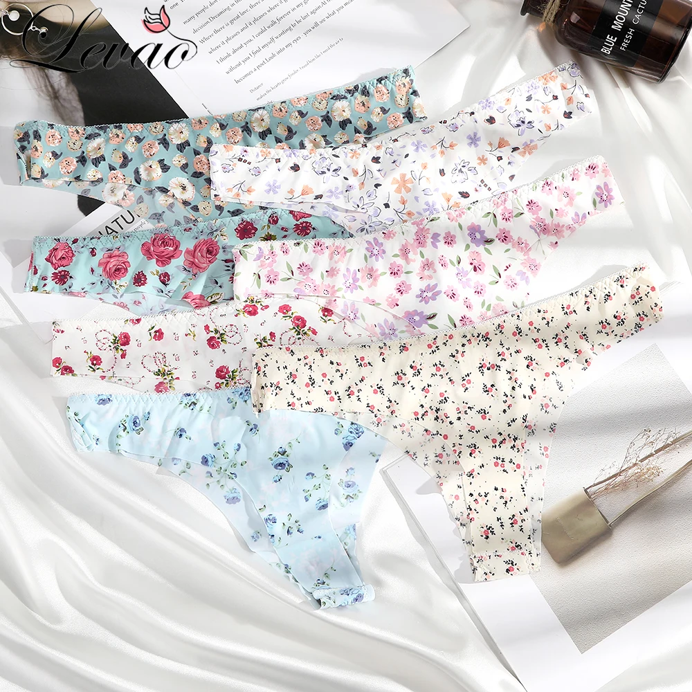 LEVAO Sexy Women Underpants Print Cotton Underwear Simple Comfortable Lingerie Multicolor for Female Thong M L Size Briefs Color 
LEVAO Sexy Women Underpants Print Cotton Underwear Simple Comfortable Lingerie Multicolor for Female Thong M L Size Briefs Color