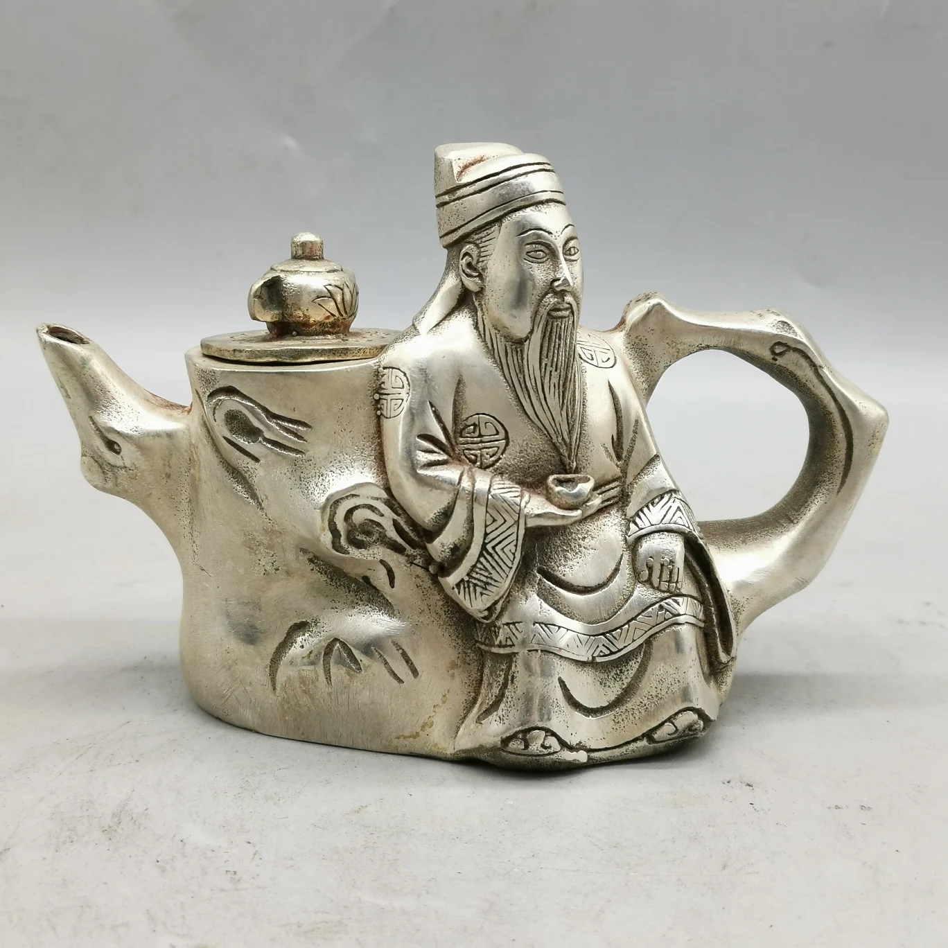 Collect China Fine Workmanship Tibetan Silver White Copper Sculpture Pot Metal Crafts Home Decoration
Collect China Fine Workmanship Tibetan Silver White Copper Sculpture Pot Metal Crafts Home Decoration