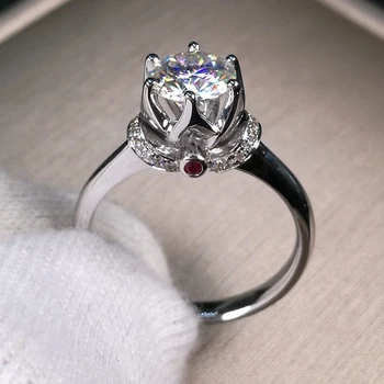 925 Sterling Silver Moissanite Ring Crown style moissanite Ring Lab Diamond jewelry Romantic Anniversary Ring 
925 Sterling Silver Moissanite Ring Crown style moissanite Ring Lab Diamond jewelry Romantic Anniversary Ring