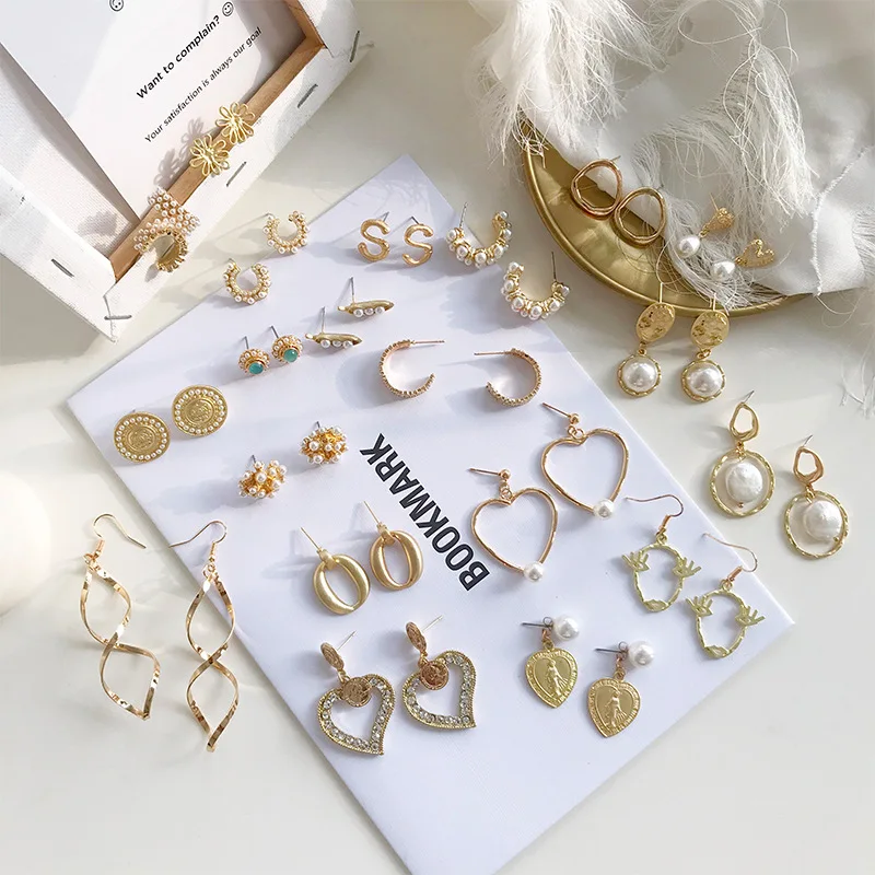 Spiral Curved Earrings Geometric Personality Metal Earrings Earrings Temperament Simple Female Earrings for Women
Spiral Curved Earrings Geometric Personality Metal Earrings Earrings Temperament Simple Female Earrings for Women