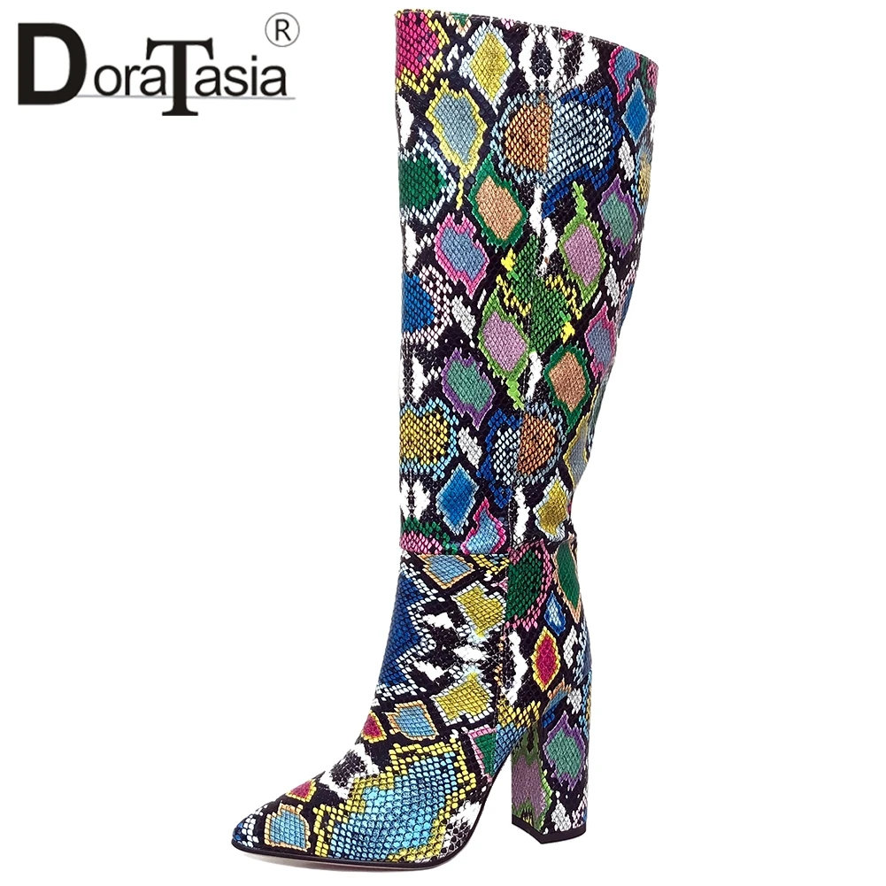 DORATASIA Big Size 34-43 New Ladies High Heels Boots Women Fashion Snake Veins Prints Boots Brand Colorful Slip On Shoes Woman 
DORATASIA Big Size 34-43 New Ladies High Heels Boots Women Fashion Snake Veins Prints Boots Brand Colorful Slip On Shoes Woman