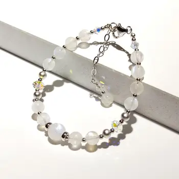 Lii Ji Natural Moonstone 6mm Austrian Crystal 925 Sterling Silver Platinum Color Bracelet 17cm+3cm
Lii Ji Natural Moonstone 6mm Austrian Crystal 925 Sterling Silver Platinum Color Bracelet 17cm+3cm