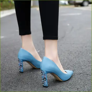 French High-heeled Shoes 2019 Tide Personality Metal Square Coarse With Rhinestone Blue Shallow Mouth Single Shoe
French High-heeled Shoes 2019 Tide Personality Metal Square Coarse With Rhinestone Blue Shallow Mouth Single Shoe