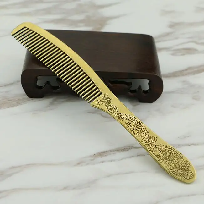 Chinese Hand-made Pure Brass Comb Health Care Hair Comb Anti-static Hairdressing Features Marriage Dragon And Phoenix Comb
Chinese Hand-made Pure Brass Comb Health Care Hair Comb Anti-static Hairdressing Features Marriage Dragon And Phoenix Comb