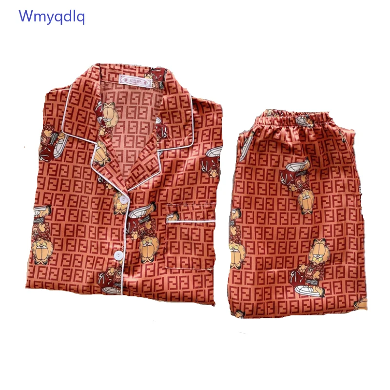 Pajamas Women Spring And Autumn Ice Silk Two-Piece Suit Long-Sleeved Trousers Lapel Cardigan Simulation Silk Home Service Pyjama
Pajamas Women Spring And Autumn Ice Silk Two-Piece Suit Long-Sleeved Trousers Lapel Cardigan Simulation Silk Home Service Pyjama