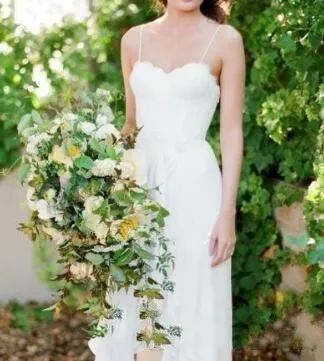 elegant-beach-high-low-wedding-dresses-spaghetti-straps-lace-chiffon-short-front-long-back-bridal-gowns-custom-size (3)_conew1