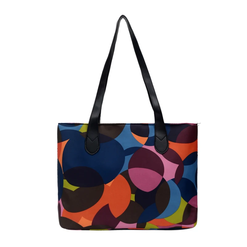 Ladies geometric print zipper handbag Large capacity waterproof nylon travel shoulder bag cize 42cm * 28cm * 8cm
Ladies geometric print zipper handbag Large capacity waterproof nylon travel shoulder bag cize 42cm * 28cm * 8cm