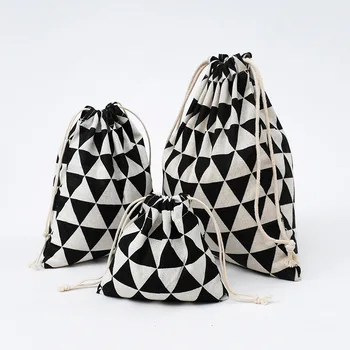 3Size Japanese Style Printed Drawstring Bag Draw Pocket Storage Geometric Black Triangle Pattern Farmhouse Style Sack Fabric Bag
3Size Japanese Style Printed Drawstring Bag Draw Pocket Storage Geometric Black Triangle Pattern Farmhouse Style Sack Fabric Bag