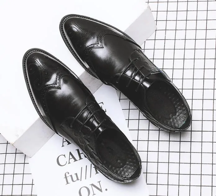 Handmade Business Lace Up Wedding Dress Shoes Party Brogues Shoes For Men Top Quality Casual Leather shoes
Handmade Business Lace Up Wedding Dress Shoes Party Brogues Shoes For Men Top Quality Casual Leather shoes