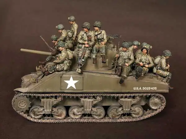 1/35 Scale Unassembled Resin figures Unpainted Resin Kit big set(14 figures) SG35
1/35 Scale Unassembled Resin figures Unpainted Resin Kit big set(14 figures) SG35