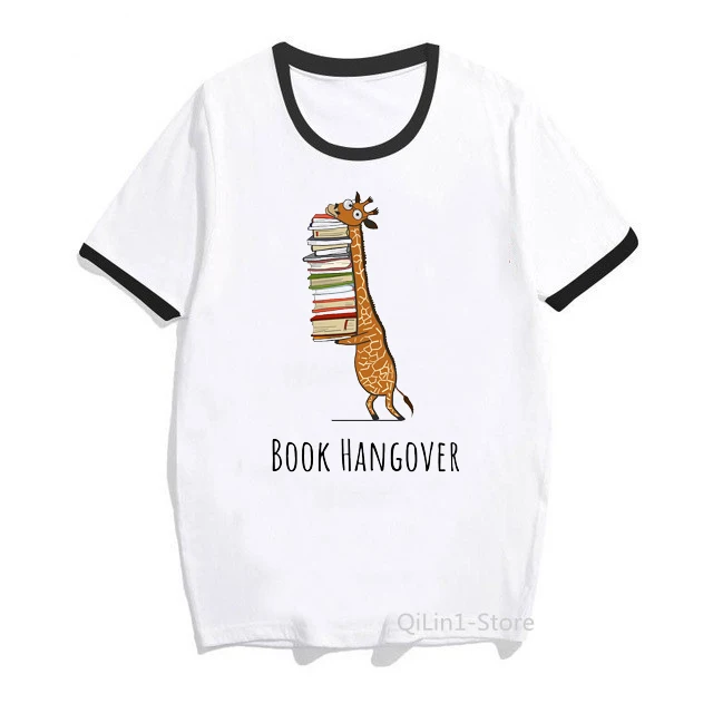 Funny Giraffe Holding a Stack of Books Print T Shirts Summer Vintage Women T-Shirt Kawaii Girl Casual Tops Fashion Woman Clothes | Женская