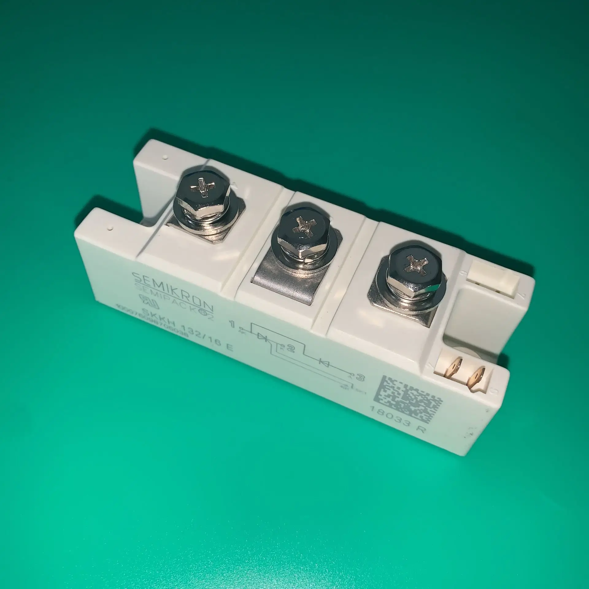 Диодные модули тиристора SKKH132/16E, SKKH13216E IGBT SKKH132/16 E модуль SKKH 132/16E SK KH132/16E, фототехнические характеристики
Диодные модули тиристора SKKH132/16E, SKKH13216E IGBT SKKH132/16 E модуль SKKH 132/16E SK KH132/16E, фототехнические характеристики