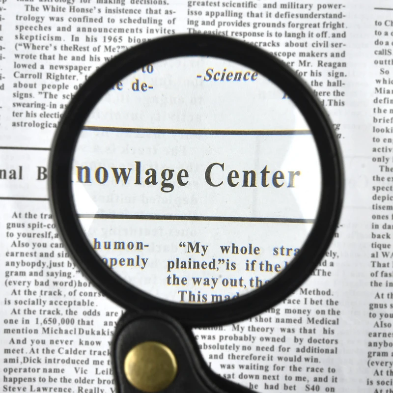 Foldable Mini Magnifier Lightweight Magnifying Glass Reading Maps Menus Documents Magnifying Eye Glass Loupe Lens Glass
Foldable Mini Magnifier Lightweight Magnifying Glass Reading Maps Menus Documents Magnifying Eye Glass Loupe Lens Glass