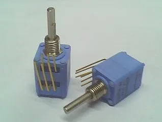2PCS/LOT MEXICO precision potentiometer with switch AL-7, 25K, 125MA-28V, KCPN20433-7 9548
2PCS/LOT MEXICO precision potentiometer with switch AL-7, 25K, 125MA-28V, KCPN20433-7 9548