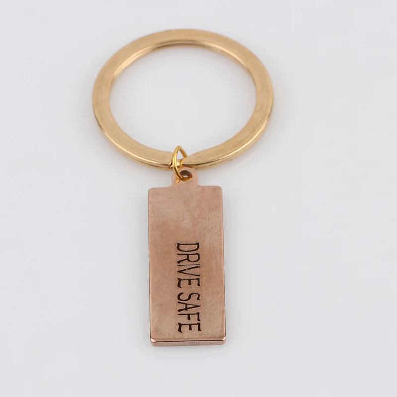 Fashion-Couple-Lovers-Family-Gifts-Keyring-Drive-Safe-Letter-Stainless-Steel-Key-Ring-Unisex-Car-Key (4)
