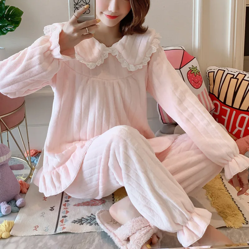 Spring And Autumn dong shan hu rong shui yi Women's Winter Korean-style Cute Tracksuit Flannel Princess Style Thick Cartoon plus
Spring And Autumn dong shan hu rong shui yi Women's Winter Korean-style Cute Tracksuit Flannel Princess Style Thick Cartoon plus