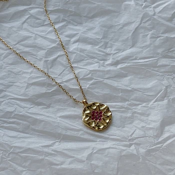 Silvology 925 Sterling Silver Red Zircon Polaris Necklace Irregular Creative Elegant Pendant Necklace for Women Birthday Jewelry
Silvology 925 Sterling Silver Red Zircon Polaris Necklace Irregular Creative Elegant Pendant Necklace for Women Birthday Jewelry