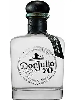 Don Julio 70 Tequila Crystal Claro Añejo 70th Anniversary Limited Edition (1 x 0.7 l)
Don Julio 70 Tequila Crystal Claro Añejo 70th Anniversary Limited Edition (1 x 0.7 l)
