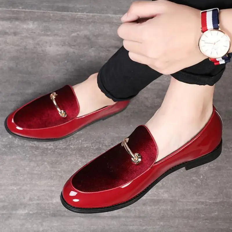 37~48 Plus Size Mens Red Bottoms Formal Shoes Suede Patent Leather Metallic Loafer Men Pointed Toe Slip On Dress Weddings Shoes
37~48 Plus Size Mens Red Bottoms Formal Shoes Suede Patent Leather Metallic Loafer Men Pointed Toe Slip On Dress Weddings Shoes