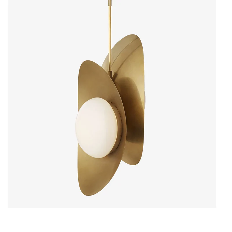 Postmodern chandelier restaurant, simple Nordic table, bed, three round bars, chandelier
Postmodern chandelier restaurant, simple Nordic table, bed, three round bars, chandelier