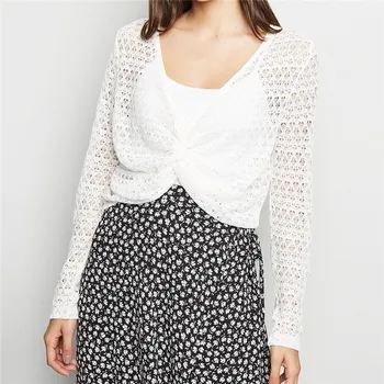 Fashion Cute Slim Hollow Out Transparent Long Sleeve Knitted SML XL Deep V-neck Lady Pullovers Woman Casual Short Knitwear
Fashion Cute Slim Hollow Out Transparent Long Sleeve Knitted SML XL Deep V-neck Lady Pullovers Woman Casual Short Knitwear