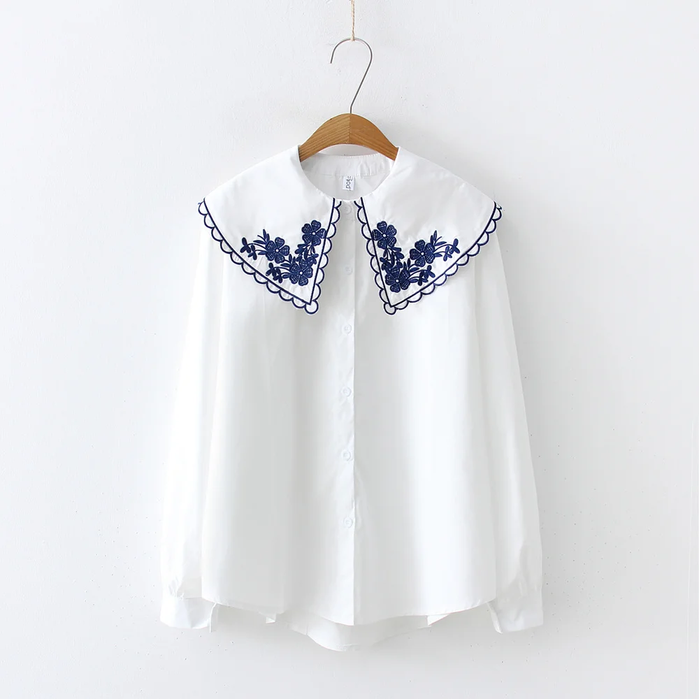 Spring Women's White Blouse Tops Long Sleeve Peter Pan Collar Embroidery Elegant Feminina Button Up Shirts Lady College Blouses
Spring Women's White Blouse Tops Long Sleeve Peter Pan Collar Embroidery Elegant Feminina Button Up Shirts Lady College Blouses