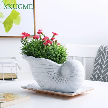 Ceramic Flower Pot Conch Sculpture Crafts Desktop Flower Arrangement Container Home Decoration Garden Micro Landscape Potted
Ceramic Flower Pot Conch Sculpture Crafts Desktop Flower Arrangement Container Home Decoration Garden Micro Landscape Potted