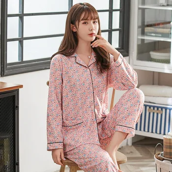 Pajama Set Middle-aged Women Sleepwear Print Cotton Turn-down Collar Pyjamas Comfort and Leisure Home Clothes Pijama Mujer
Pajama Set Middle-aged Women Sleepwear Print Cotton Turn-down Collar Pyjamas Comfort and Leisure Home Clothes Pijama Mujer