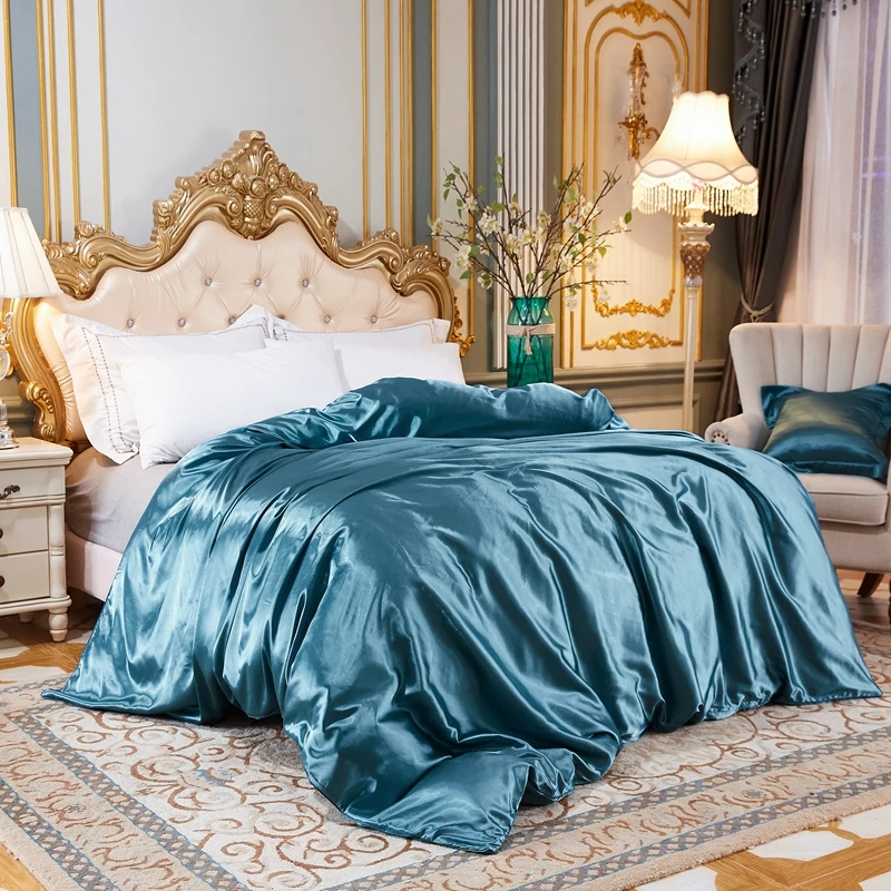 Solid Color Rayon Quilt Cover Single Double King Size Duvet Cover Comforter Cover High Quality Satin Bedding Cover
Solid Color Rayon Quilt Cover Single Double King Size Duvet Cover Comforter Cover High Quality Satin Bedding Cover