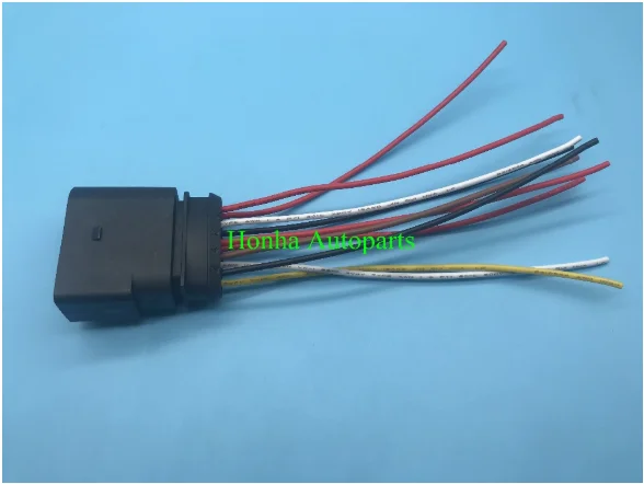 Заглушка фары с разъемом Pigtail 1J0973835 1J0973735, 10 штырьков
Заглушка фары с разъемом Pigtail 1J0973835 1J0973735, 10 штырьков