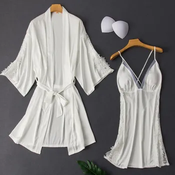 2020 French Pajamas with Chest Pads Women's Autumn Sling Open Sexy Homewear Set
2020 French Pajamas with Chest Pads Women's Autumn Sling Open Sexy Homewear Set