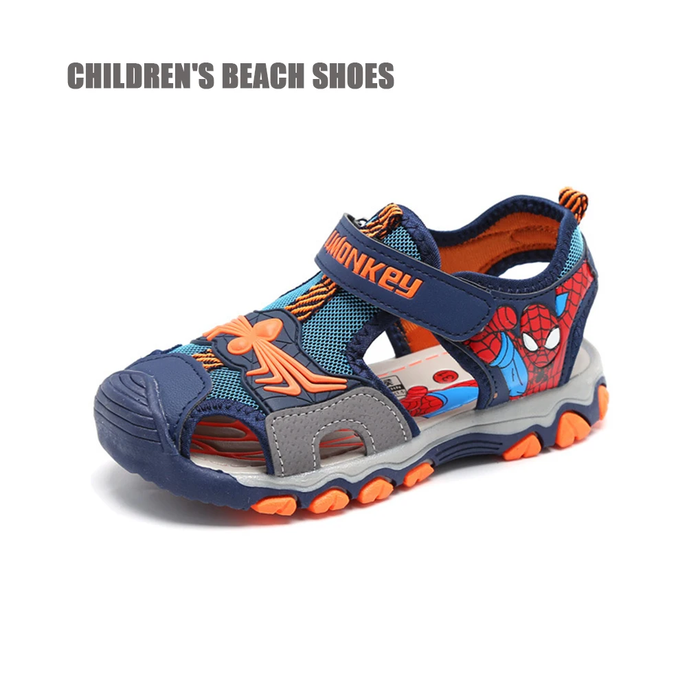 Korean version of Spider-Man children's beach shoes, cool sandals, three-color summer new men's sandals large children's shoes
Korean version of Spider-Man children's beach shoes, cool sandals, three-color summer new men's sandals large children's shoes