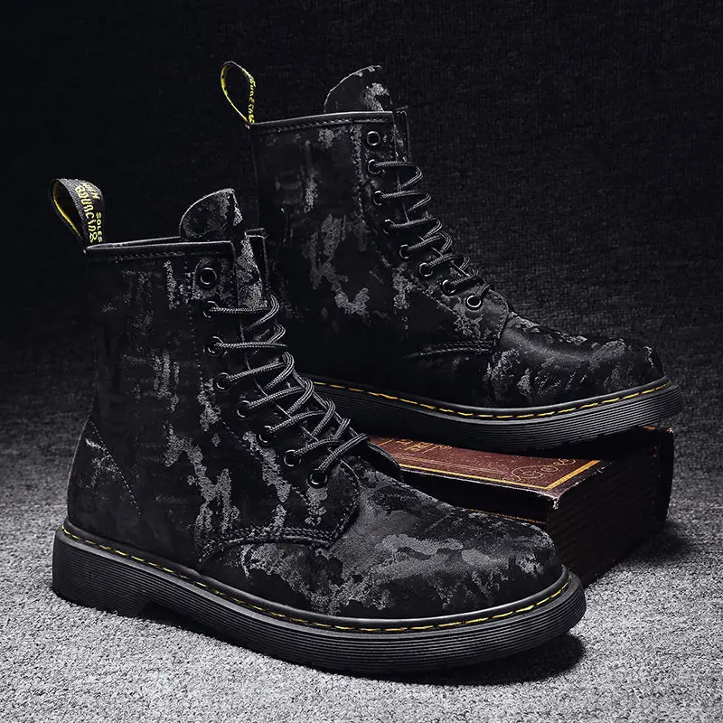 Autumn Martin boot men's 2020 New Retro British style high top leather trend in the trend assistant work clothes military BOOTS
Autumn Martin boot men's 2020 New Retro British style high top leather trend in the trend assistant work clothes military BOOTS