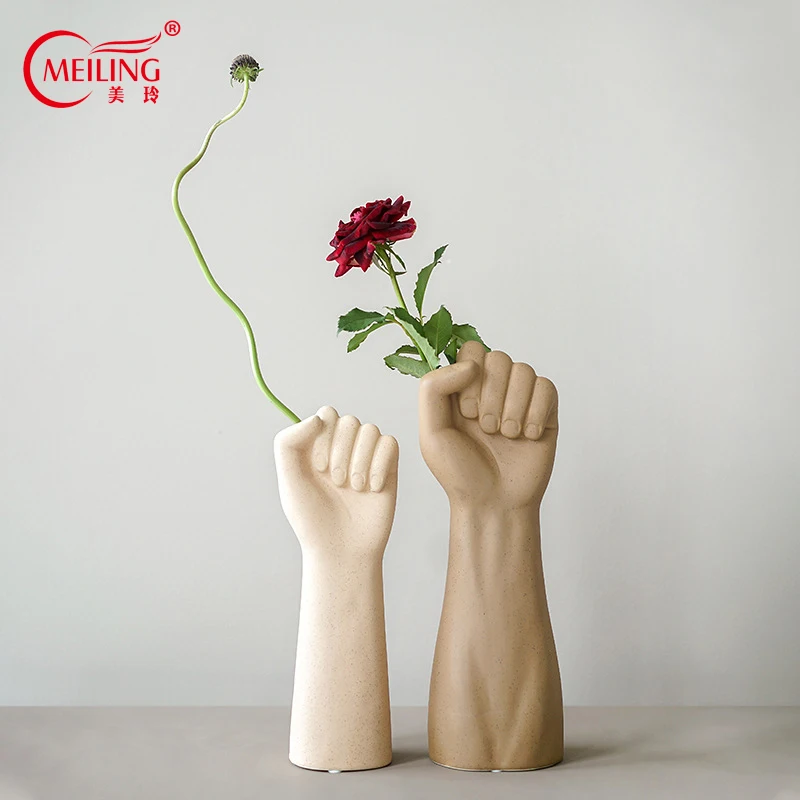 Creative Ceramic Fist Vase Handmade Art Hand Shape Flower Vases Collectible Decoration Home Living Room Office Hotel Plant Stand
Creative Ceramic Fist Vase Handmade Art Hand Shape Flower Vases Collectible Decoration Home Living Room Office Hotel Plant Stand
