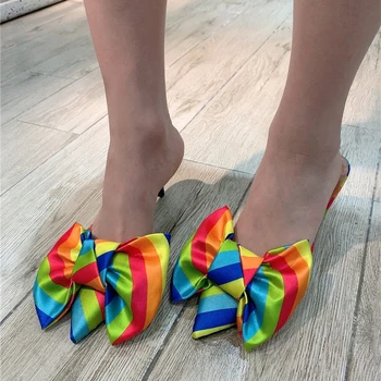 Spring 2020 European and American new ladies pointed high heels rainbow bow mules can be customized 42-43
Spring 2020 European and American new ladies pointed high heels rainbow bow mules can be customized 42-43
